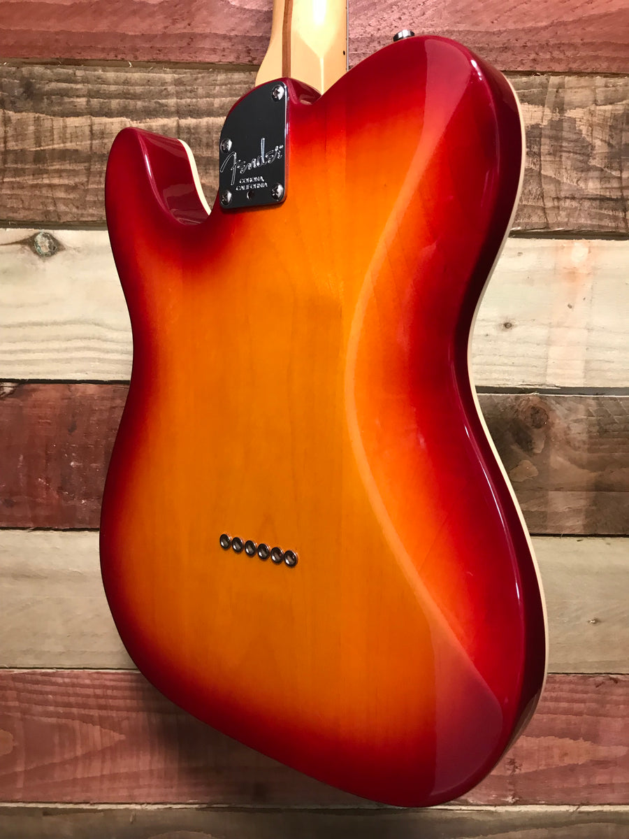 Fender American Deluxe Telecaster Aged Cherry Sunburst 2004