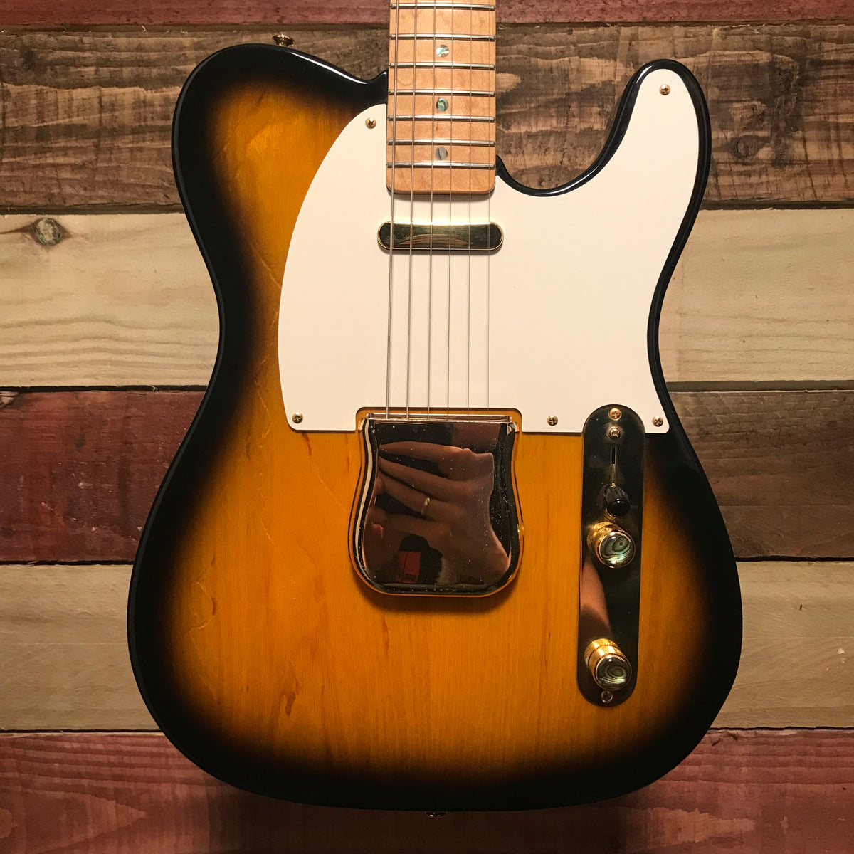 Fender 1998 Collector's Edition Telecaster Number 429 – MotoMusic