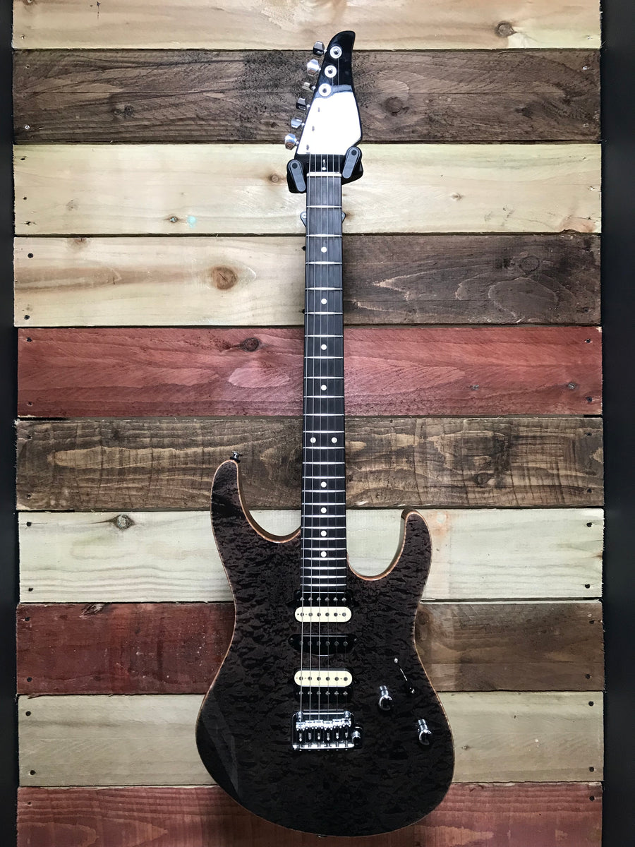 Suhr Custom Shop Modern Trans Charcoal Quilted Maple 2016 – MotoMusic