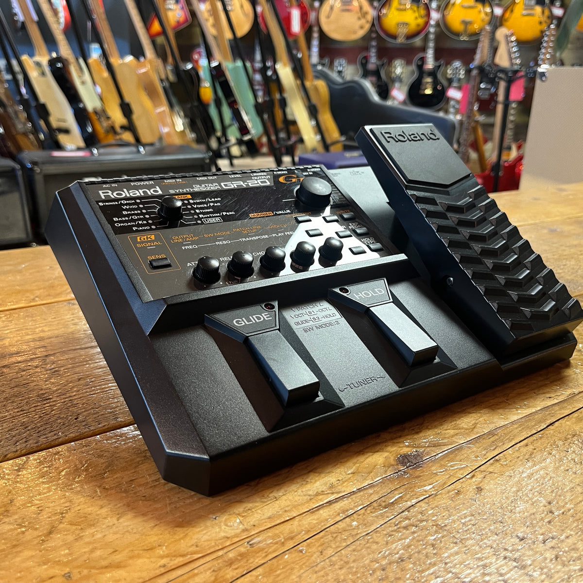 Roland GR-20 Guitar Synthesizer Pickup GK-3 with Divided GR20