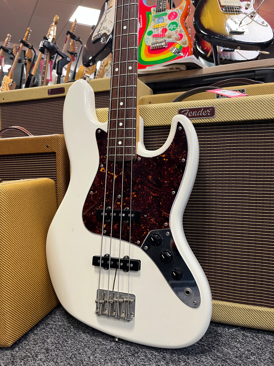 Fender JV Jazz 62 Bass Squier Series MIJ 1983 – MotoMusic