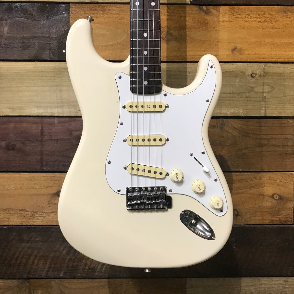 Squier MIJ SQ Stratocaster Olympic White 1984 – MotoMusic
