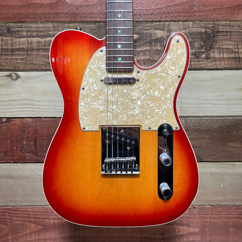 Fender American Deluxe Telecaster with Rosewood Fretboard 2004 Aged Cherry Burst