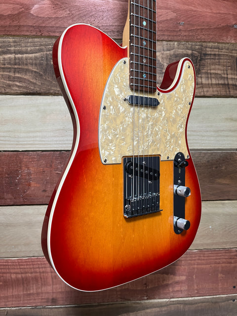 Fender American Deluxe Telecaster with Rosewood Fretboard 2004 Aged Cherry Burst