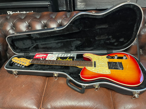 Fender American Deluxe Telecaster with Rosewood Fretboard 2004 Aged Cherry Burst