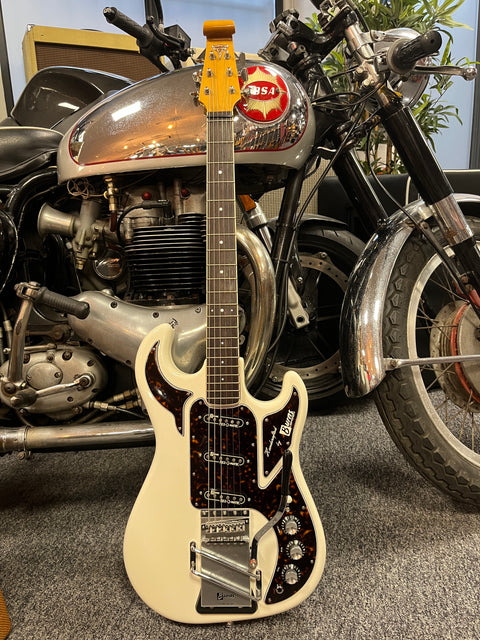 Burns The Marvin 40th anniversary legend Shadows White Number 493/2004