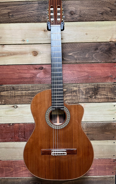 Geronimo Mateos Model 30CA Classical Cutaway Cedar Rosewood 2010 - Natural Gloss