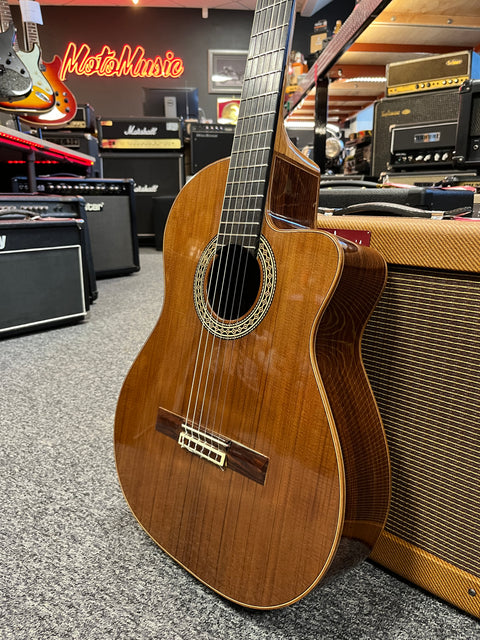 Geronimo Mateos Model 30CA Classical Cutaway Cedar Rosewood 2010 - Natural Gloss