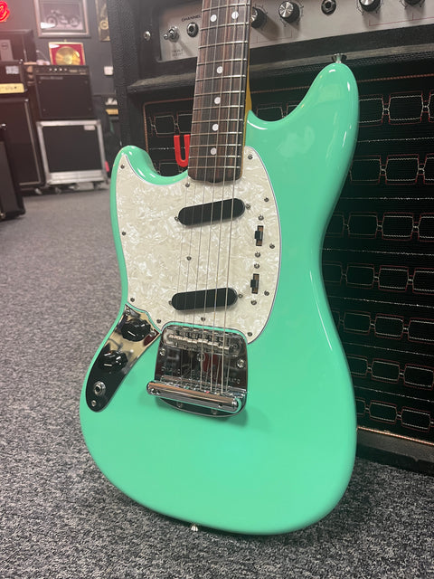 Fender MG-65 Mustang Reissue MIJ 2012