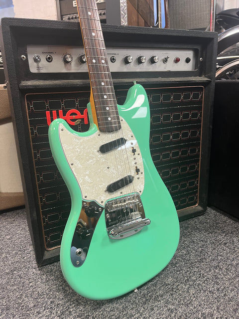 Fender MG-65 Mustang Reissue MIJ 2012