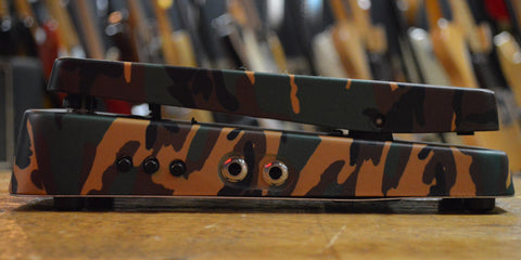 Dunlop DB01 Dimebag Signature Cry Baby From Hell Wah Camo