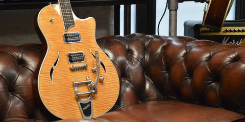 Taylor T3/B Natural 2011 (Flame Maple Top!)