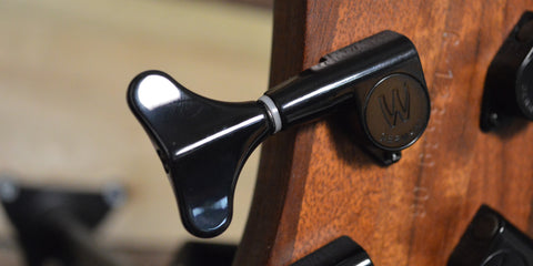 Warwick German Pro Series Corvette $$ 4 Natural 2006