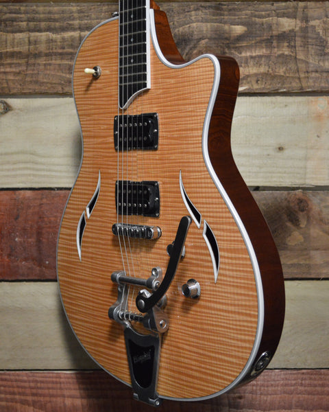 Taylor T3/B Natural 2011 (Flame Maple Top!)
