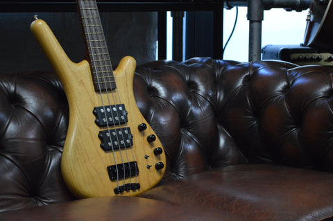 Warwick German Pro Series Corvette $$ 4 Natural 2006