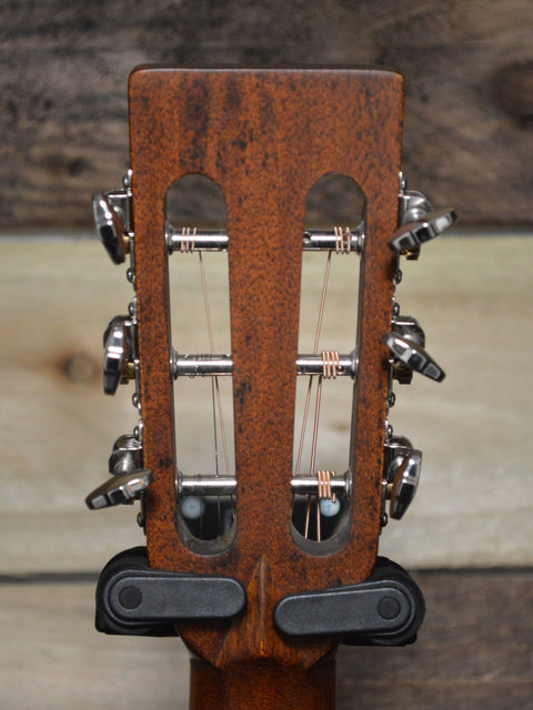 Aria AP Series Deluxe Parlor Natural