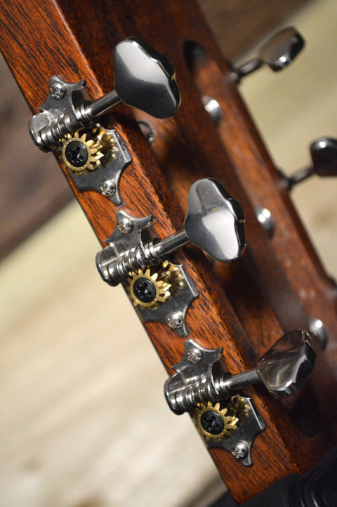 Aria AP Series Deluxe Parlor Natural