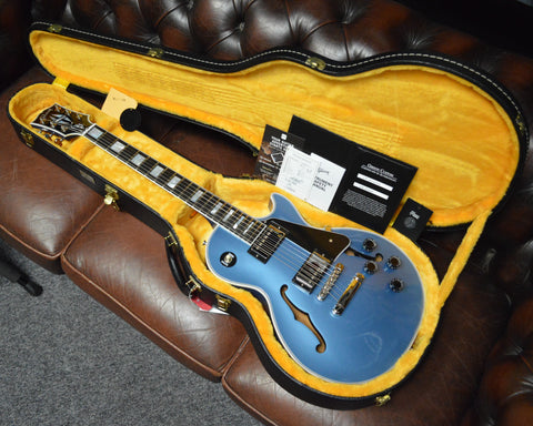 Gibson Custom Les Paul Custom Chambered F-Holes Pelham Blue 2025