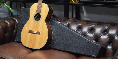 Aria AP Series Deluxe Parlor Natural
