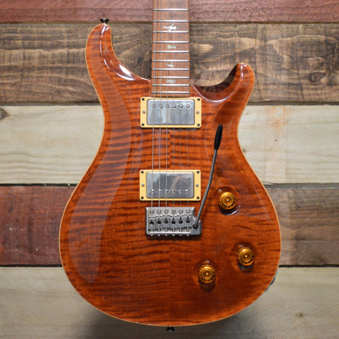 PRS Custom 22 Tremolo 10-Top Amber 2001