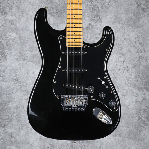 Fender Boxer Series Stratocaster MIJ Black 1985