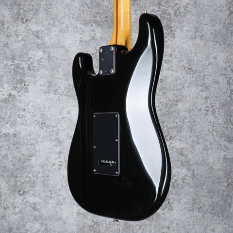 Fender Boxer Series Stratocaster MIJ Black 1985