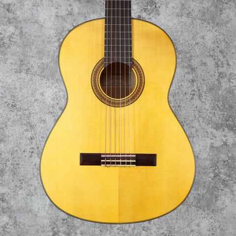 Yamaha CG182SF Spruce Top Flamenco Classical Guitar