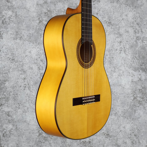 Yamaha CG182SF Spruce Top Flamenco Classical Guitar