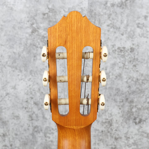 Yamaha CG182SF Spruce Top Flamenco Classical Guitar