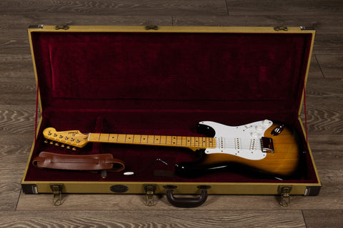Tokai TST 50 Goldstar Two Tone Sunburst 50's Strat. With Tokai Tweed hard case