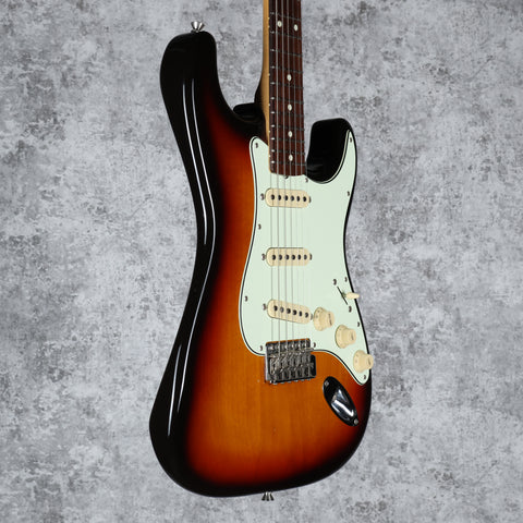Fender ST-62DEX2 Stratocaster Reissue MIJ 3-Colour Sunburst 1997