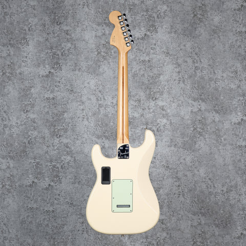 Fender Deluxe Roadhouse Stratocaster Maple Fretboard 2020 Olympic White