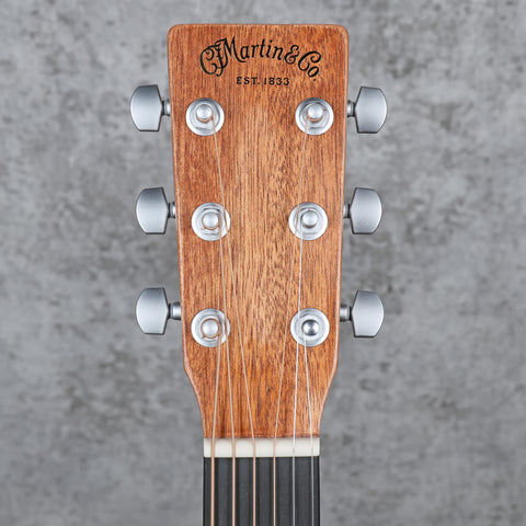 Martin DJR-E Dreadnought Junior Sapele 2026