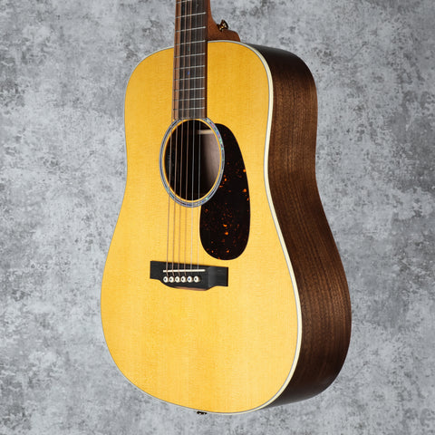 Martin D JR-E Dreadnought Junior 2026 Walnut Burst (New)