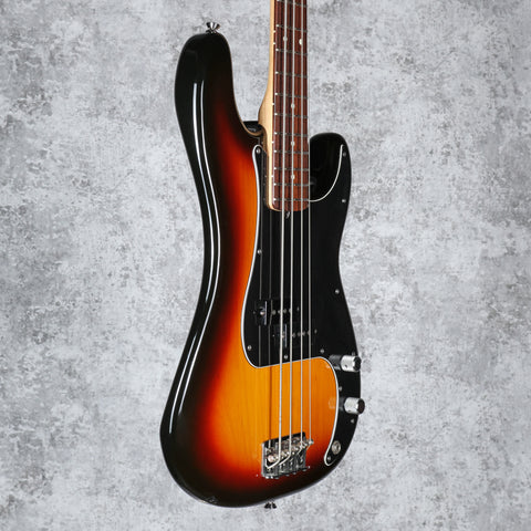Fender American Series Precision Bass with Rosewood Fretboard 3-Color Sunburst 2005