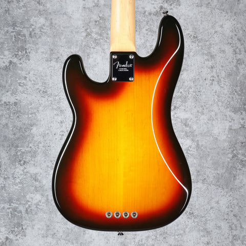 Fender American Series Precision Bass with Rosewood Fretboard 3-Color Sunburst 2005