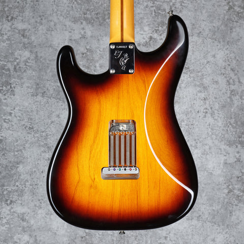 Fender Eric Johnson Stratocaster Maple Fretboard 2017 Two Tone Sunburst