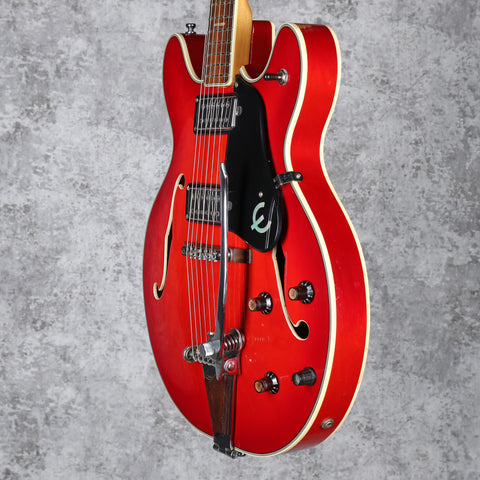 Epiphone EA-250 with Vibrato Tailpiece Cherry 1970s