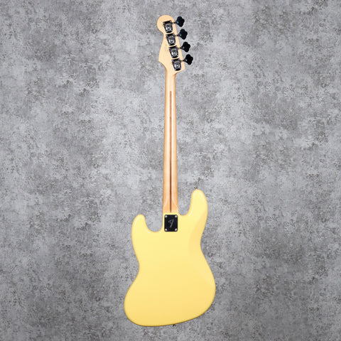 Fender Player Jazz Bass with Maple Fretboard Buttercream 2018