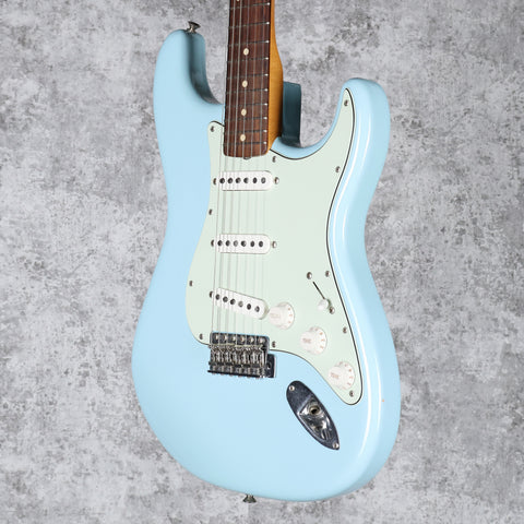Fender Vintera II Special Edition Road Worn '60s Stratocaster Rosewood Fretboard 2025 Sonic Blue Nitro