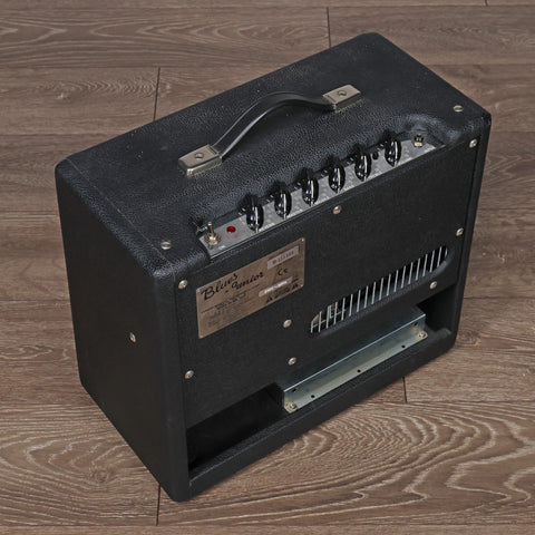 Fender Blues Junior 15-Watt 1x12" Guitar Combo Black