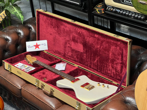 Winyard I6 Interceptor Icy Platinum Shimmer 2025