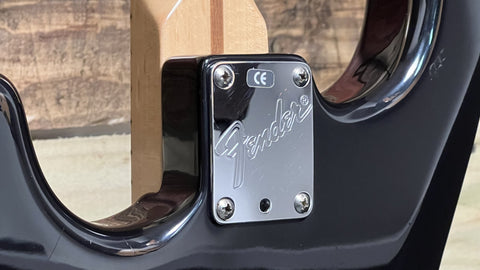 Fender Eric Clapton Artist Series Stratocaster with Lace Sensor Pickups Black 2002