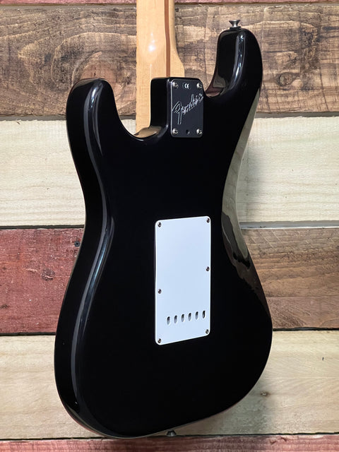Fender Eric Clapton Artist Series Stratocaster with Lace Sensor Pickups Black 2002