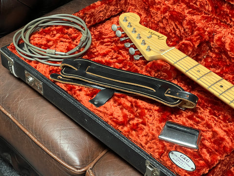 Fender Eric Clapton Artist Series Stratocaster with Lace Sensor Pickups Black 2002