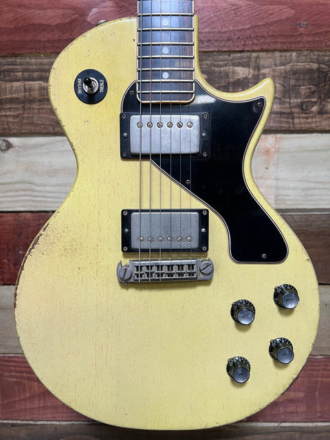 Rock N Roll Relics Thunders SC TV Yellow 2020