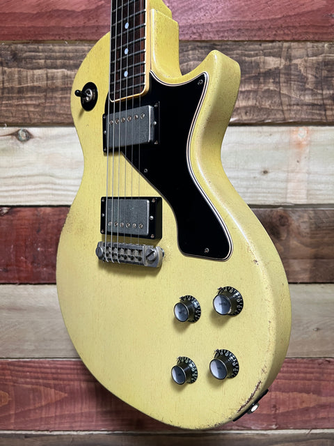 Rock N Roll Relics Thunders SC TV Yellow 2020