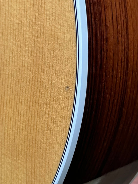 Taylor 214ce DLX 2021