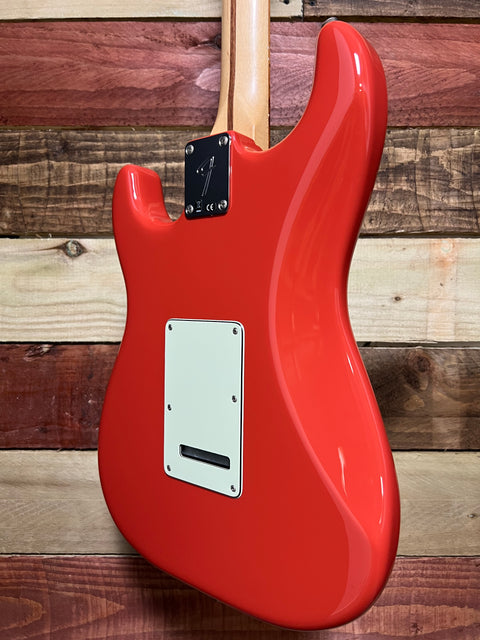 Fender FSR Special Edition Player Stratocaster Fiesta Red 2021 (Fuzzy Duck Gold Pickups!)