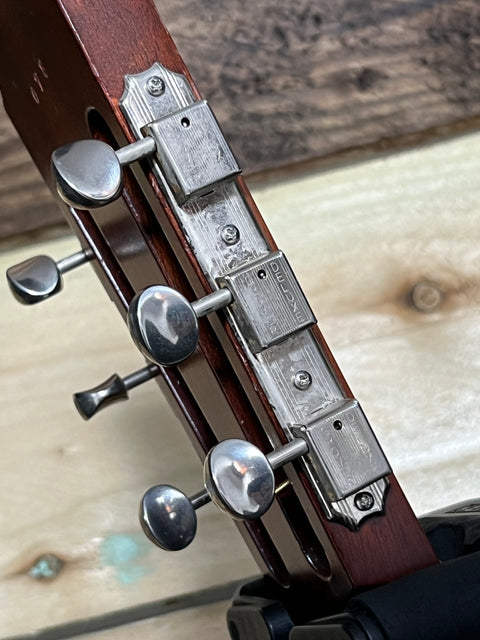 National Tricone Baritone Resonator 2003